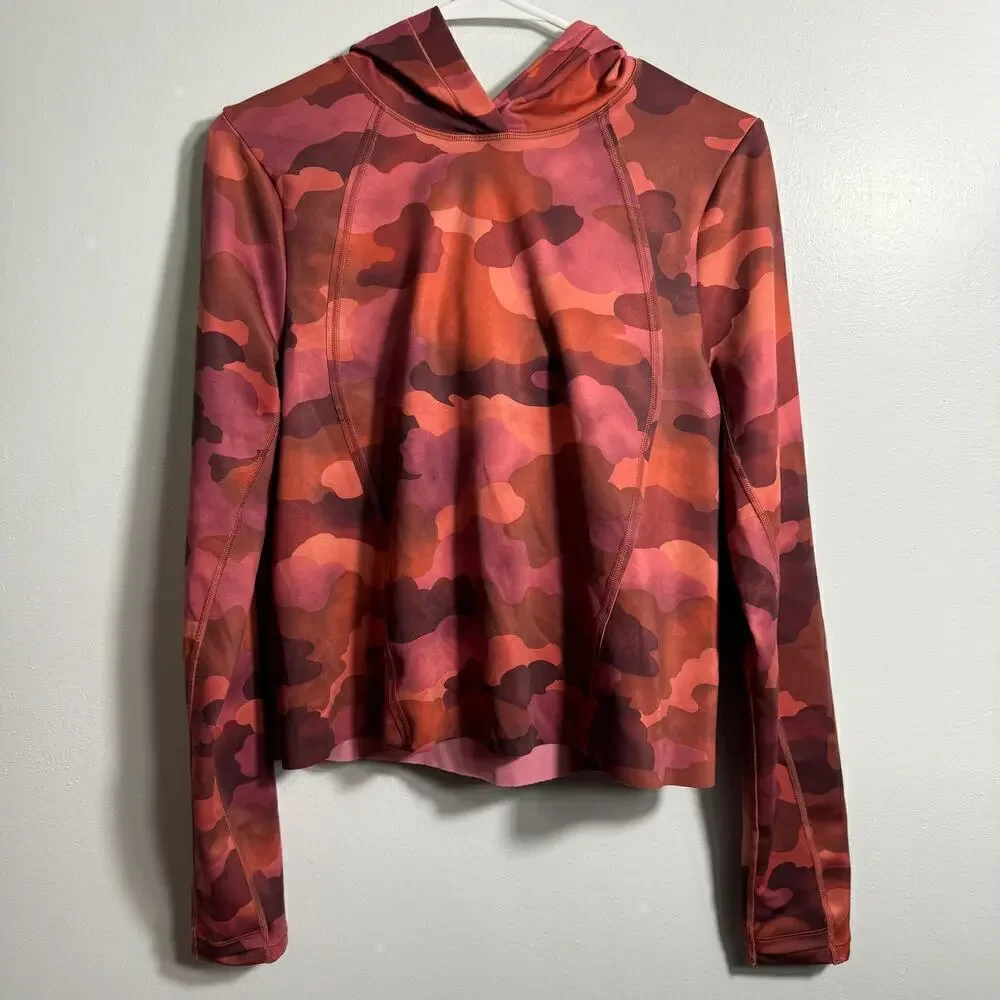 Athleta Pinnacle Cropped Hoodie Mantra Print - Picture 2 of 5